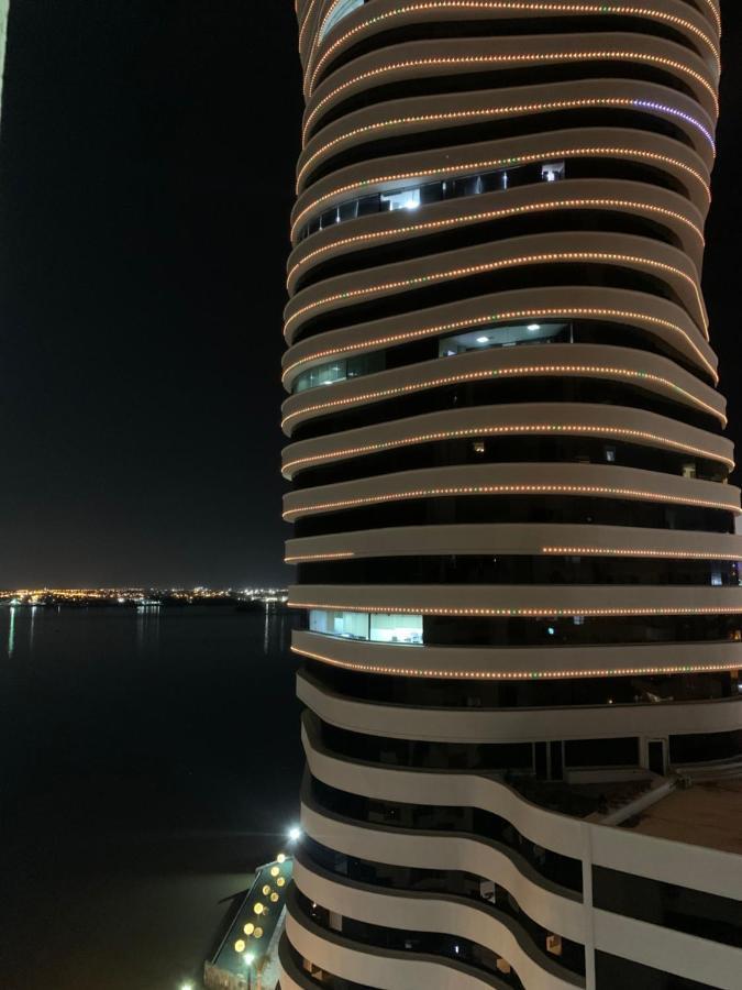 Puerto Santa Ana, Torres Bellini, 2 Dormitorios, Parqueo Guayaquil Ngoại thất bức ảnh