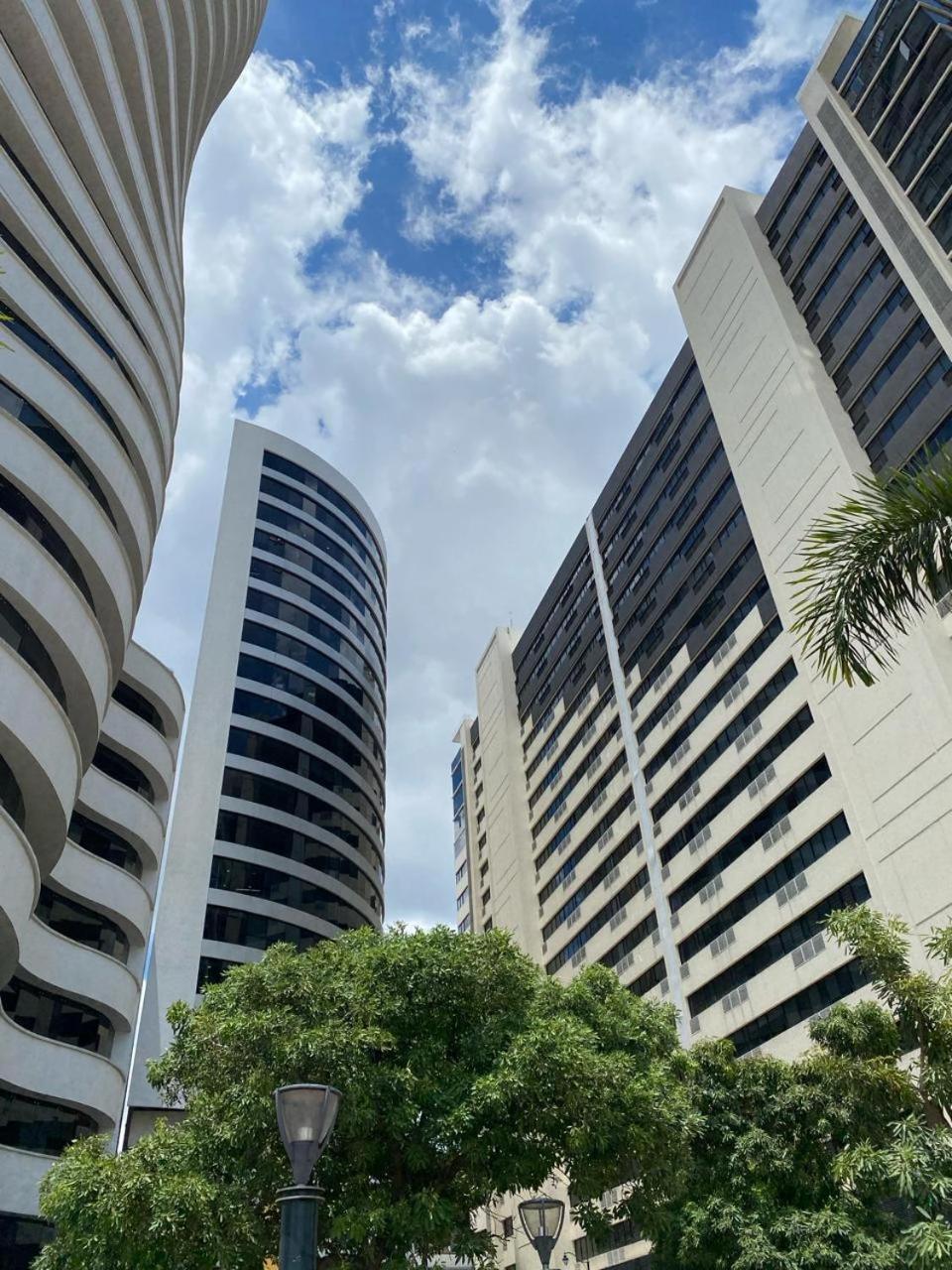 Puerto Santa Ana, Torres Bellini, 2 Dormitorios, Parqueo Guayaquil Ngoại thất bức ảnh
