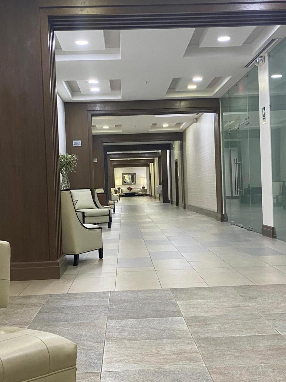 Puerto Santa Ana, Torres Bellini, 2 Dormitorios, Parqueo Guayaquil Ngoại thất bức ảnh