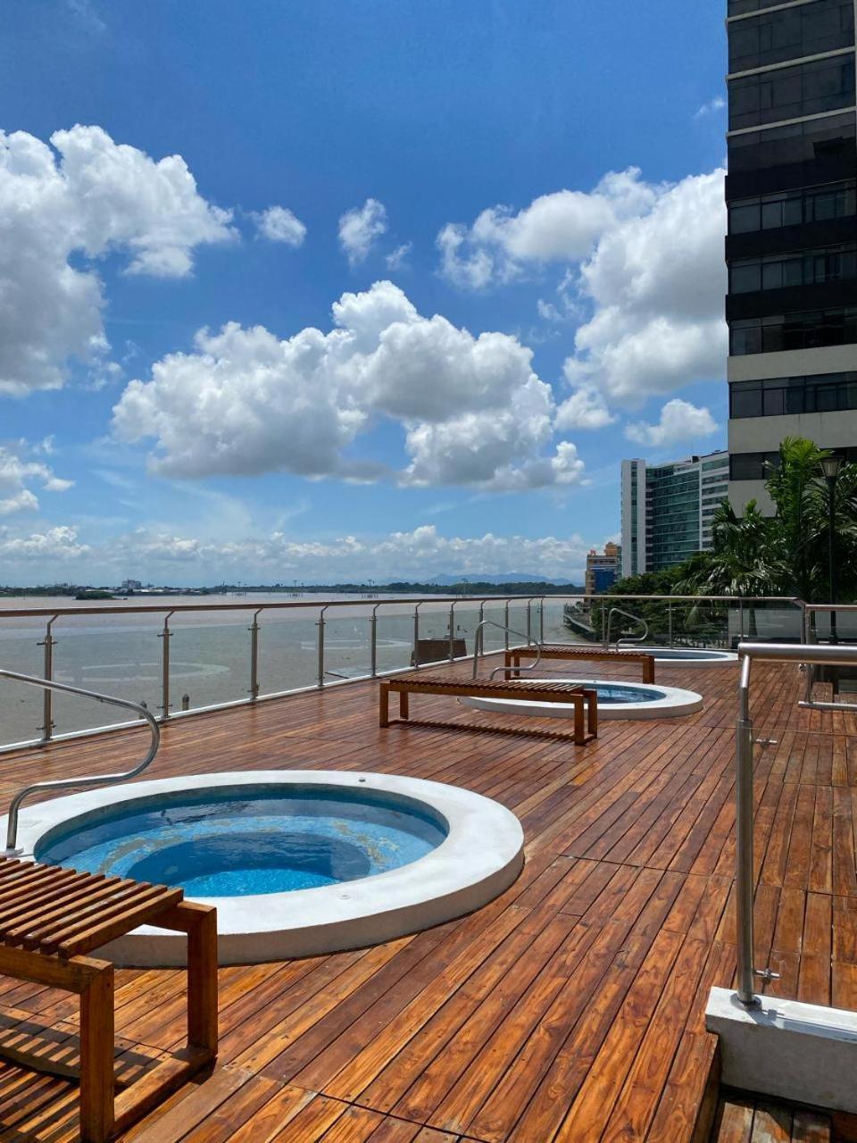 Puerto Santa Ana, Torres Bellini, 2 Dormitorios, Parqueo Guayaquil Ngoại thất bức ảnh